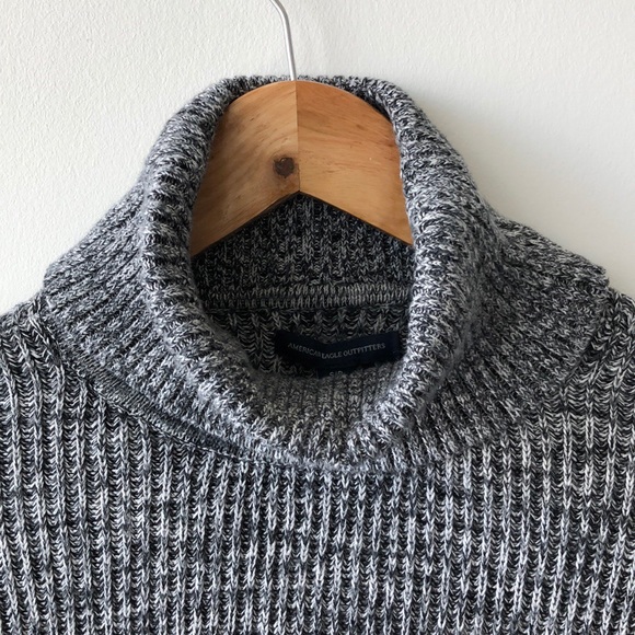 AE Outfitters Salt/Pepper Turtle Neck Sweater - Picture 2 of 3
